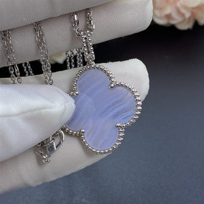 [Amore]CLOVER SILVER CHALCEDONY BIG CLOVER NECKLACE