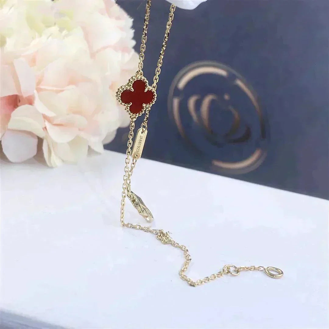 [Amore]CLOVER  CARNELIAN SINGLE FLOWER BRACELET