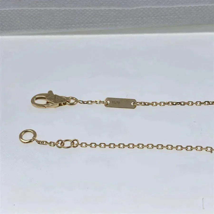 [Amore]CLOVER  CARNELIAN SINGLE FLOWER BRACELET