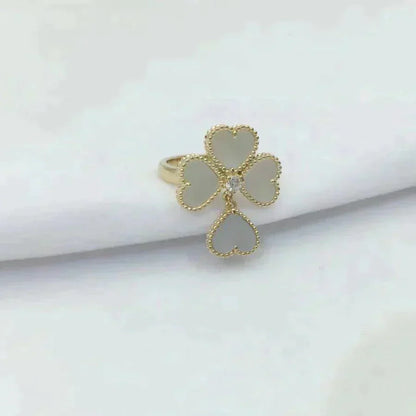 [Amore]SWEET CLOVER WHITE MOP RING