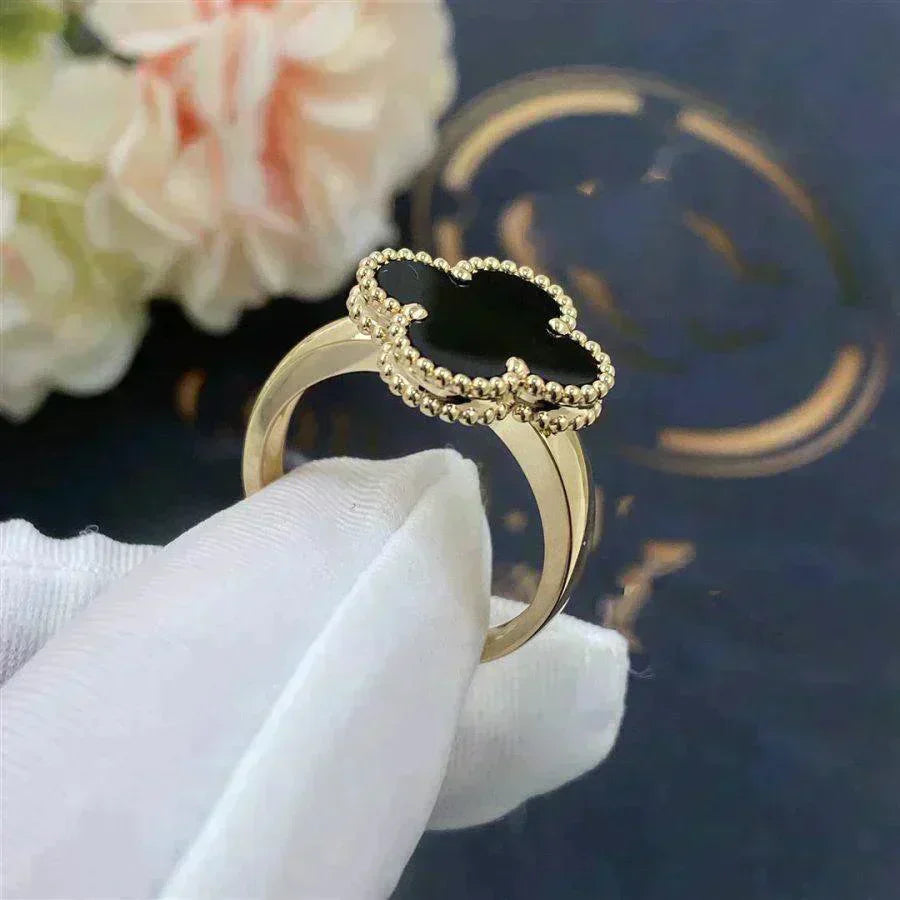 [Amore]CLOVER ONYX RING