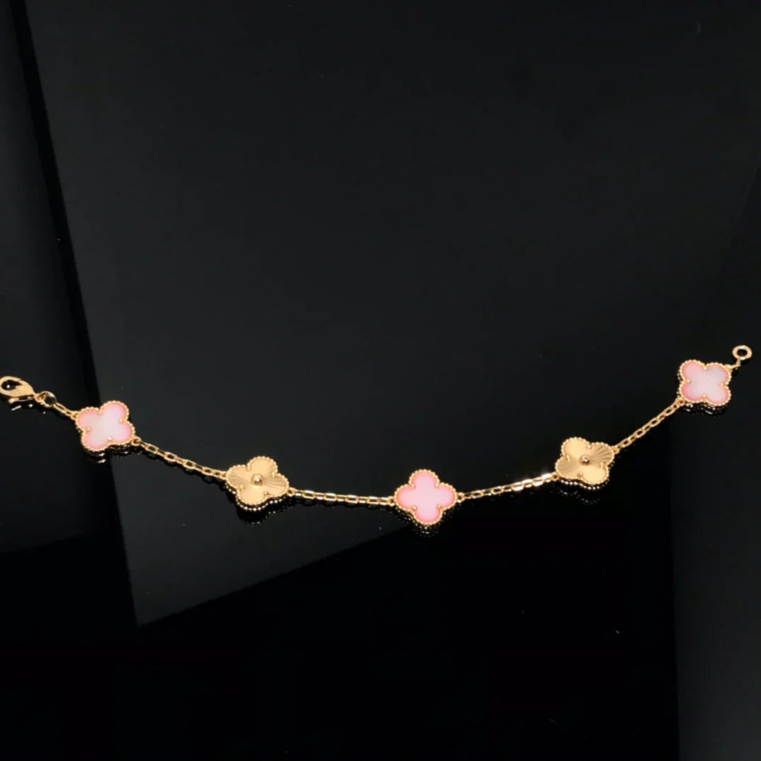 [Amore] CLOVER 5 MOTIFS  PINK MOP BRACELET COLLECTION