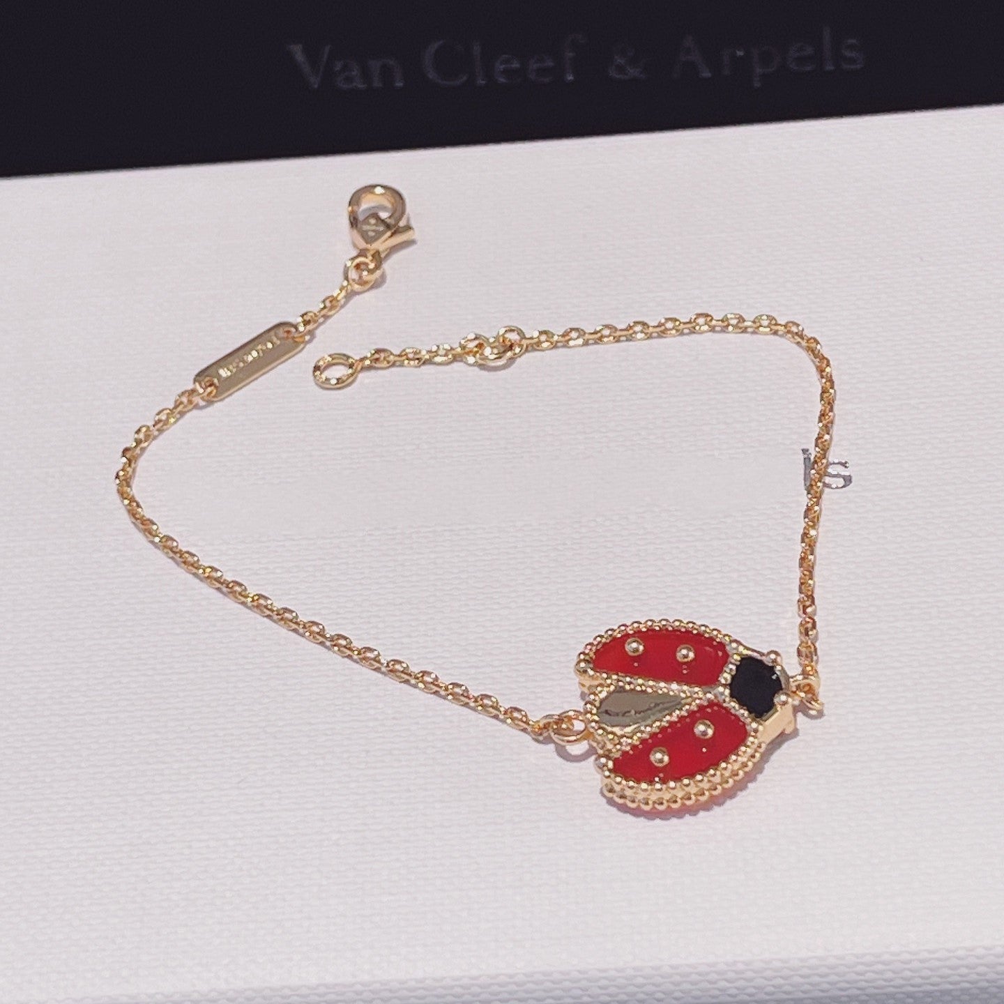 [Amore]LUCKY SPRING 1 MOTIF PINK GOLD BRACELET