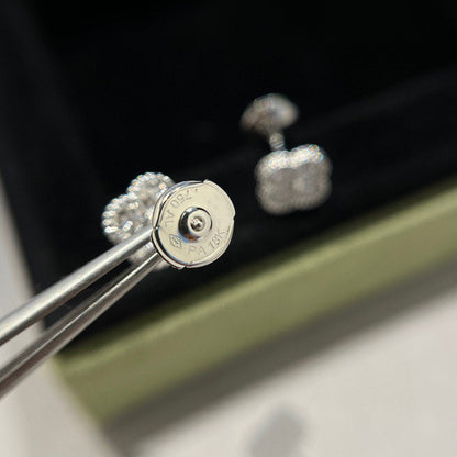 [Amore]CLOVER MINI DIAMOND STUD EARRINGS