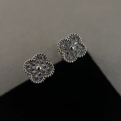 [Amore]CLOVER MINI DIAMOND STUD EARRINGS